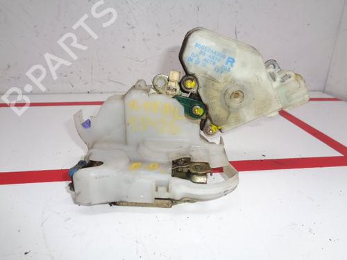 Used Front right lock NISSAN X-TRAIL I (T30) [2001-2013]  15935971