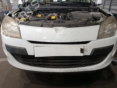 front-bumper-reinforcement-renault-megane-iii-hatchback-bz01_-b3_-2008-32215955 main image