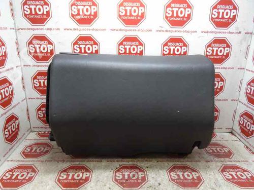 Used Glove box MERCEDES-BENZ C-CLASS Coupe (CL203) C 180 Kompressor (203.746) (143 hp) 7394154