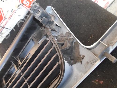 Grille OPEL CORSA A Hatchback (S83) 1.4 Si (F08, M08, F68, M68) | BP8522512C40 