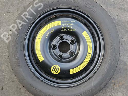 Used Jack Kit MERCEDES-BENZ A-CLASS (W169) A 160 (169.031, 169.331) (95 hp) 29748903