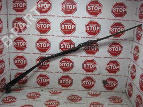 Used Front windshield wiper arm MERCEDES-BENZ VITO / MIXTO Van (W639) 111 CDI (639.601, 639.603, 639.605) (109 hp) 7322383