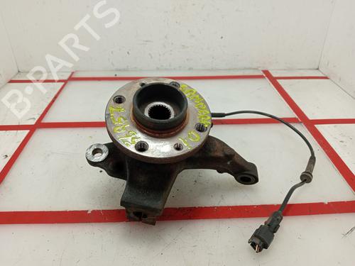 Used Left front steering knuckle DACIA SANDERO 1.2 16V LPG (75 hp) 18019699