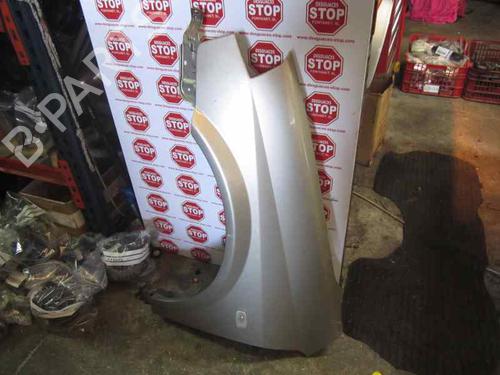 Used Left front fenders NISSAN PRIMERA Hatchback (P12) [2002-2025]  7618747