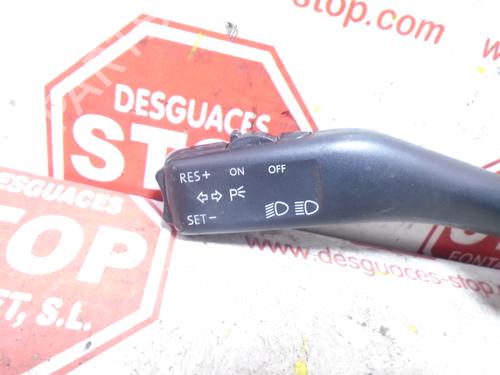Steering column stalk SEAT LEON (1P1)  | BP8255826I23 