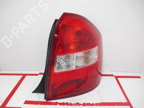 Used Right taillight KIA CERATO I Hatchback (LD) 2.0 CRDi (112 hp) 15928172