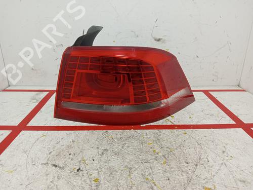 Højre baglygte VW PASSAT B7 (362) 1.8 TSI (160 hp) 16082588