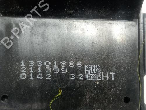 right-front-window-switch-opel-astra-j-p10-2009-2010-2011-2012-2013-2014-2015-2016-36436778 main image
