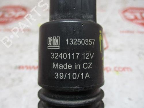 Washer pump OPEL INSIGNIA A (G09) 2.0 CDTI (68) | BP15922960E24 