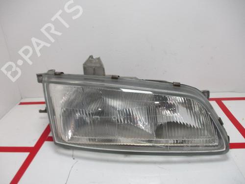 Used Right headlight HYUNDAI H-1 / STAREX Bus (A1) [1997-2025]  15927937