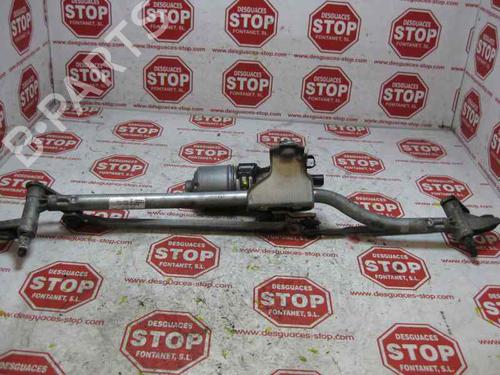 Used Front wiper motor AUDI A4 B7 Avant (8ED) 2.0 TDI 16V (140 hp) 7361124