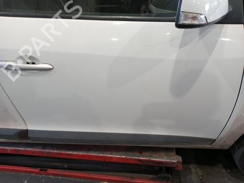 Used Right front door Right front door RENAULT MEGANE III Hatchback (BZ0/1_, B3_) 1.6 16V (116 hp) 33801709 33801709