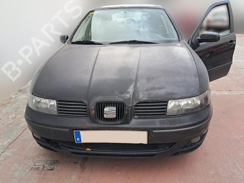 Rear left seatbelt SEAT LEON (1M1)  | BP15932696I29 