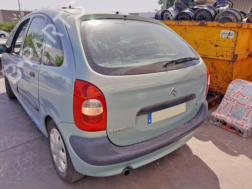 Left headlight CITROËN XSARA PICASSO (N68) 1.8 16V | BP8249371C28