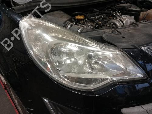 Phare droit OPEL CORSA D (S07) [2006-2015]  31967396