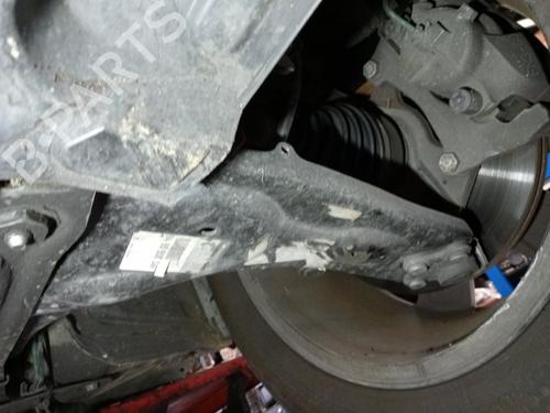 Used Left front suspension arm RENAULT ESPACE IV (JK0/1_) 2.0 dCi (JK01, JK02, JK1J, JK1K, JK1H) (150 hp) 31631079