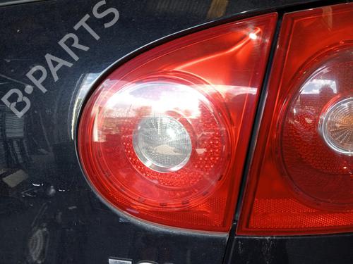 Højre baglygte bagklap Højre baglygte bagklap VW GOLF V (1K1) [2003-2010] 36781743 36781743