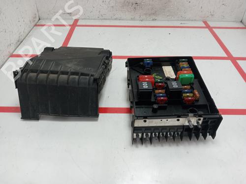 Fuse box VW GOLF VI (5K1)  | BP26275860E1 