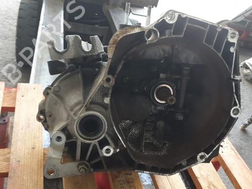 Gearbox FIAT DOBLO Cargo (263_) 1.3 D Multijet | BP28725552M3 