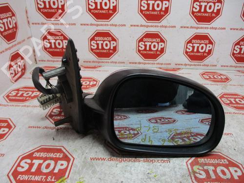 Used Right mirror PEUGEOT 406 (8B) 2.0 HDI 90 (90 hp) 7322455