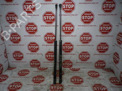 Used Tailgate lift support SEAT LEON (1M1) 1.9 TDI (90 hp) 31051215