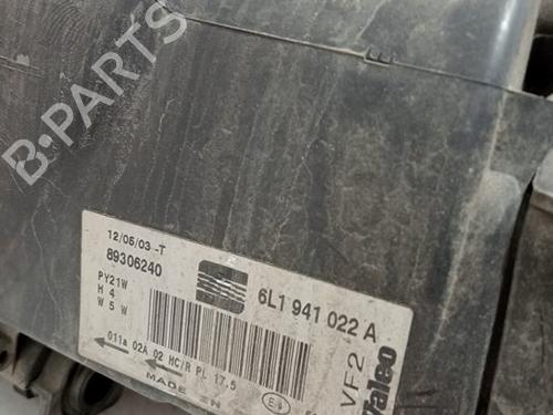 Right headlight SEAT IBIZA III (6L1) | BP29813913C29