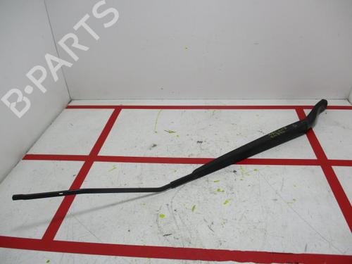 Used Front windshield wiper arm RENAULT MEGANE III Hatchback (BZ0/1_, B3_) 1.2 TCe (BZ2B, BZ11) (116 hp) 15933205