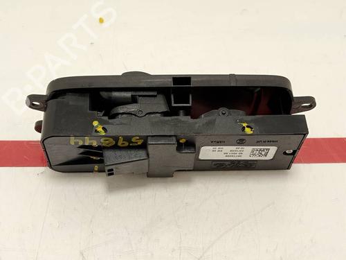 Left front window switch VOLVO C30 (533) 2.4 i | BP36111100I27 - Image 4