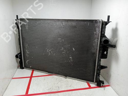 Used Water radiator Water radiator VOLVO V40 Hatchback (525) [2012-2019] 40154963 40154963