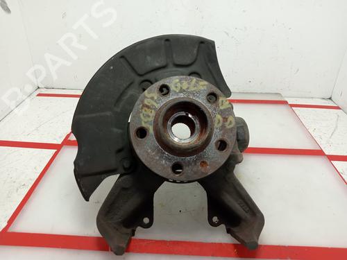 Used Right front steering knuckle VW GOLF IV (1J1) 1.9 TDI (115 hp) 17733382