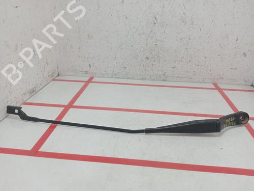 Used Front windshield wiper arm PEUGEOT 308 II (LB_, LP_, LW_, LH_, L3_) [2013-2021]  27801557