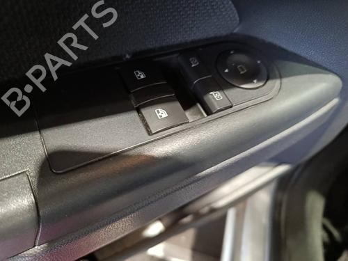 Used Left front window switch Left front window switch 39203456 39203456