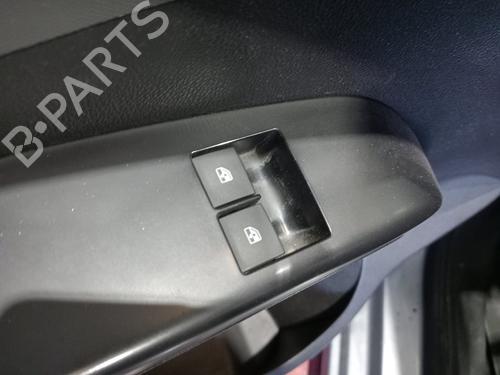 Used Left front window switch Left front window switch CHEVROLET AVEO Hatchback (T300) 1.2 (86 hp) 34099015 34099015