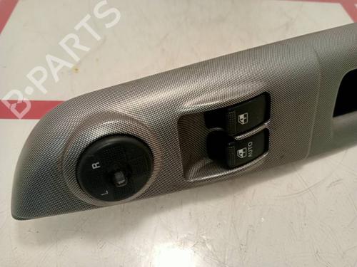 Left front window switch HYUNDAI GETZ (TB) 1.3 i | BP25471806I27 - Image 2