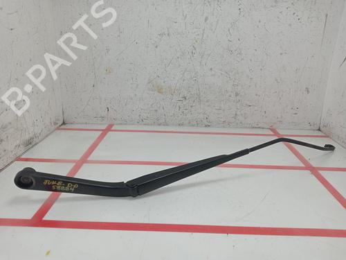Used Front windshield wiper arm NISSAN JUKE (F15) [2010-2019]  29191903