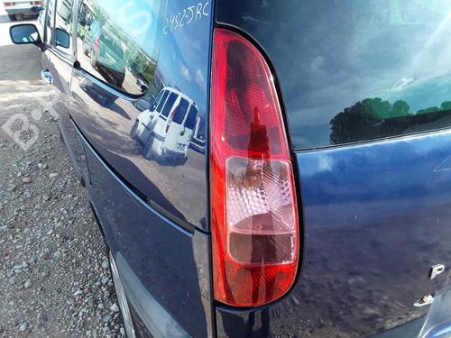 venstre-baglygte-peugeot-807-eb_-2002-32036488 main image