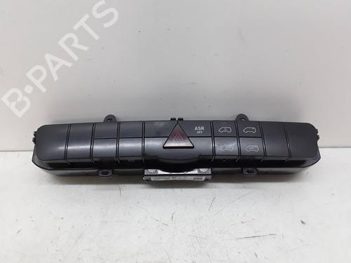 warning-switch-mercedes-benz-vito-bus-w639-2003-31906581 main image