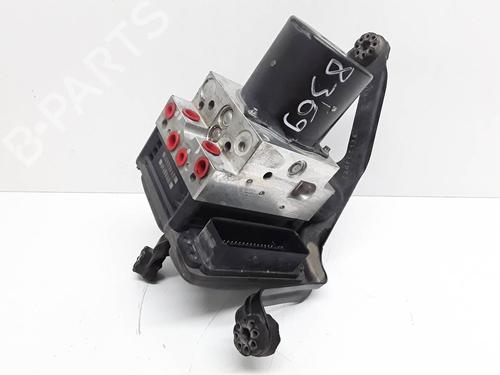 Used ABS pump BMW X5 (E70) 3.0 d (235 hp) 8902514