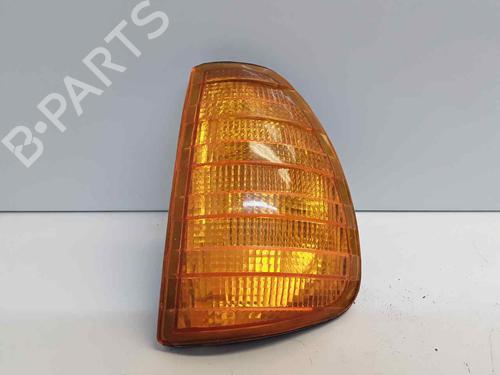 Used Left front indicator Left front indicator MERCEDES-BENZ 123 Saloon (W123) [1976-1985] 35933813 35933813