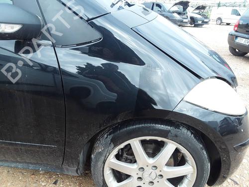 Forskærm Højre Forskærm Højre MERCEDES-BENZ A-CLASS (W169) A 180 CDI (169.007, 169.307) (109 hp) 33026402 33026402