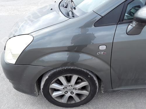 Used Left front fenders TOYOTA COROLLA Verso (ZER_, ZZE12_, R1_) 2.0 D-4D (CUR10_, CUR10R) (116 hp) 15188257