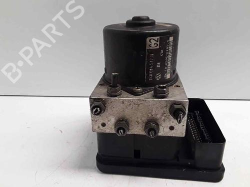 Used ABS pump SEAT LEON (1P1) [2005-2013]  31082059