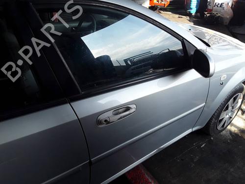 Used Right front door CHEVROLET NUBIRA Saloon 1.4 (95 hp) 15540928