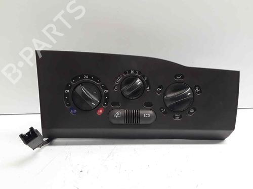 Used Climate control IVECO DAILY III Van 29 L 12 V (ALKA41A2, ALLA52A2, ALKA42A2) (116 hp) 31653087