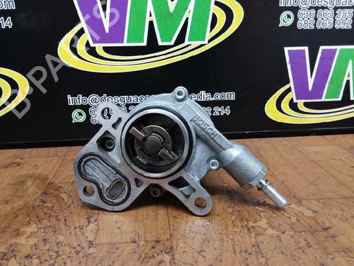 Used Vacuum pump PEUGEOT 206 Hatchback (2A/C) [1998-2012]  7469187
