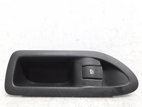 Used Right rear window switch RENAULT LAGUNA II Grandtour (KG0/1_) 1.9 dCi (KG0G) (120 hp) 8590772