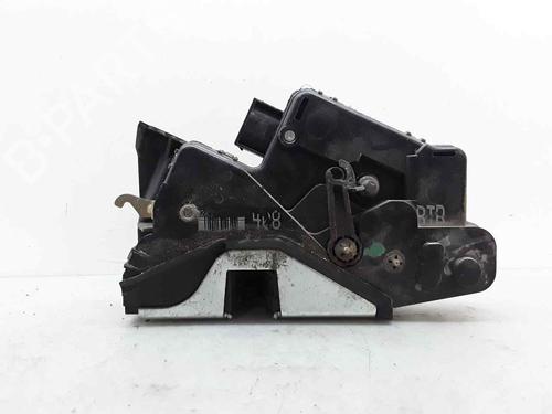Serratura anteriore destra BMW 3 (E46) 320 d (136 hp) 32036515