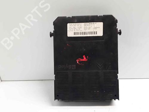 Used Fuse box PEUGEOT 307 (3A/C) 2.0 HDi 110 (107 hp) 30472641