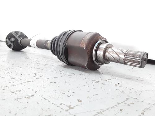 Used Left front driveshaft RENAULT MEGANE II (BM0/1_, CM0/1_) [2001-2012]  7917919