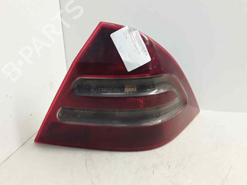Right taillight MERCEDES-BENZ C-CLASS (W203) C 200 CDI (203.004) | BP17101894C35 